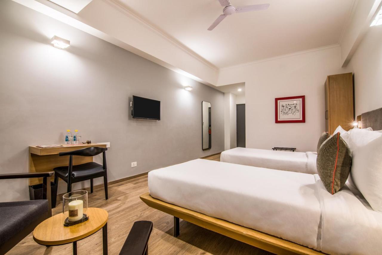 Oyo Townhouse 028 Corporate Suite Noida Exteriör bild